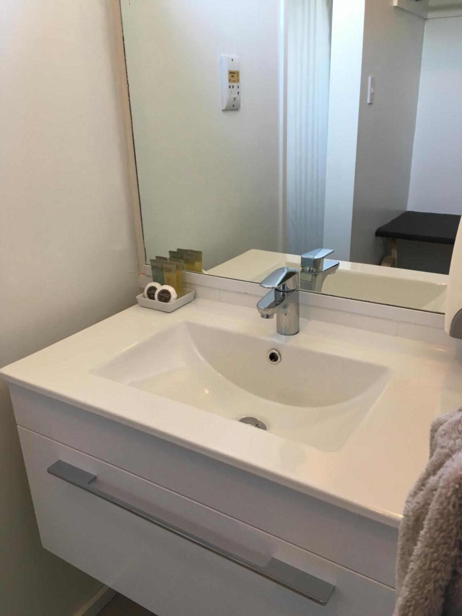 Gothic Heights Motel Christchurch Rom bilde