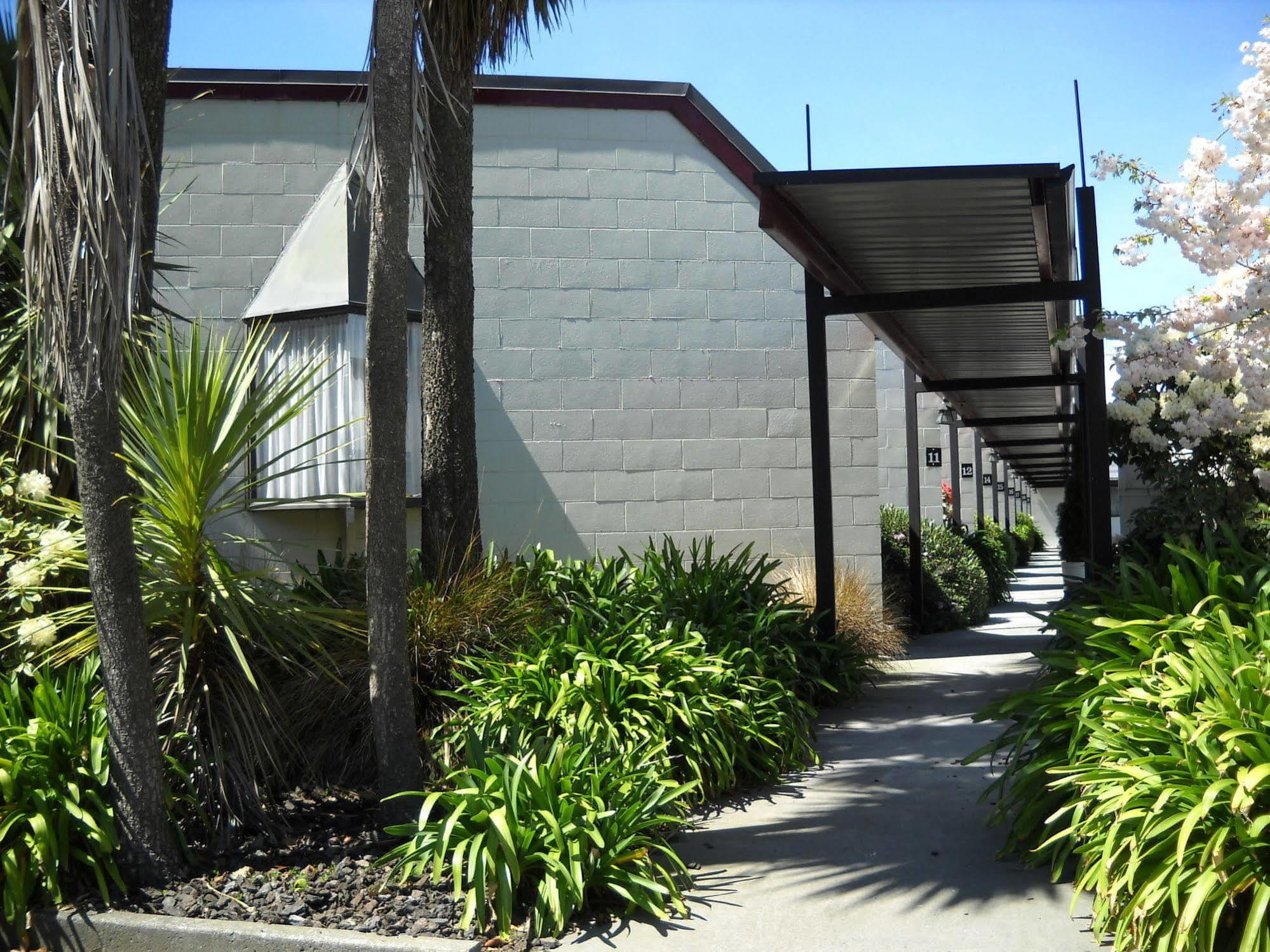 Gothic Heights Motel Christchurch Eksteriør bilde